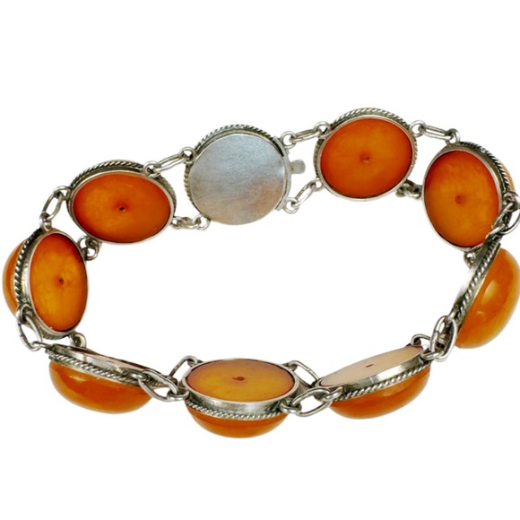 Continental Silver & Carnelian Link Bracelet - Picture 8 of 16